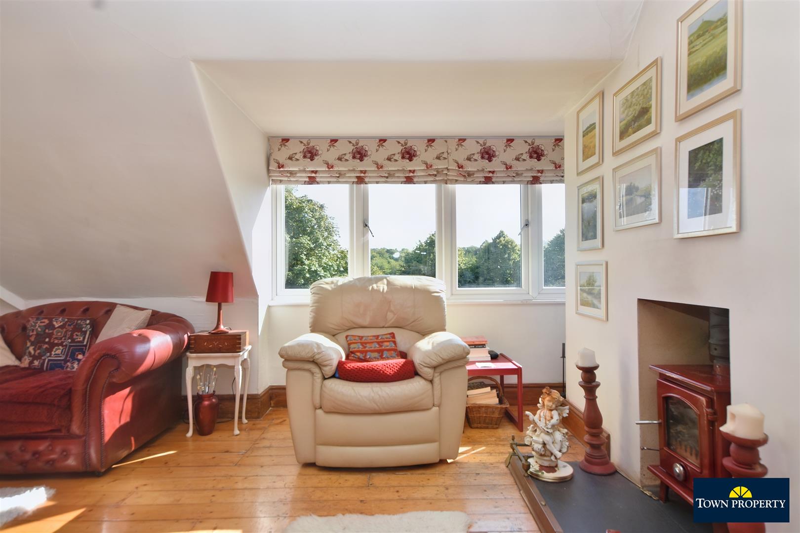 Property Details for The Goffs Eastbourne East Sussex BN21 1HF Town